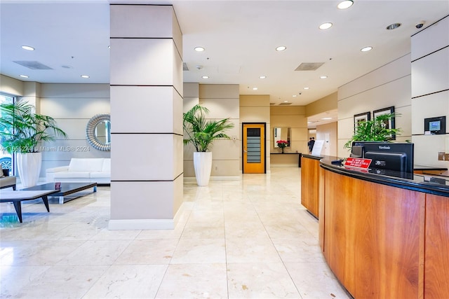19380 Collins Ave Unit Ph-15, Sunny Isles Beach, FL 33160 - welcome area featuring recessed lighting