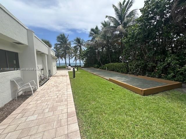 view of yard with a water view