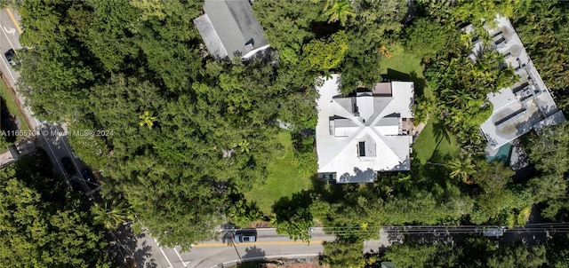 1701 S Bayshore Dr, Miami, FL 33133 - photo 1