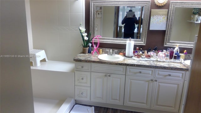 bathroom with vanity