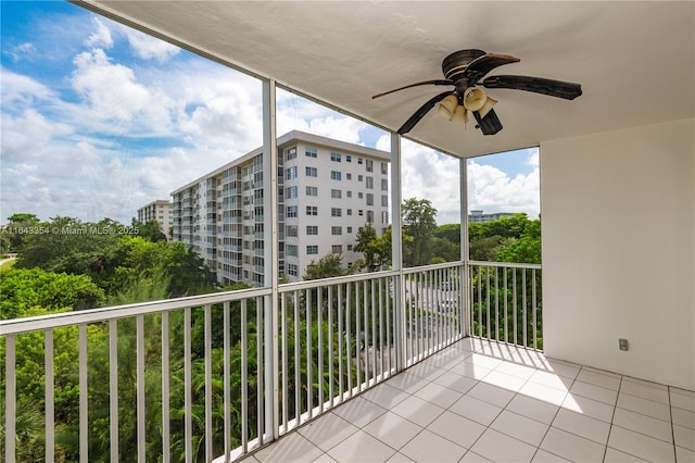 3200 N Palm Aire Dr Unit 501, Pompano Beach, FL 33069 - balcony featuring ceiling fan