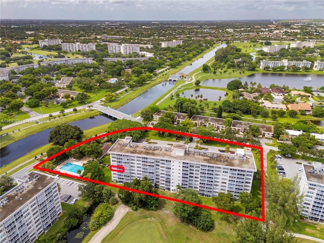 3200 N Palm Aire Dr Unit 501, Pompano Beach, FL 33069 - view of property location featuring a nearby body of water, property boundaries highlighted, and apartment complex