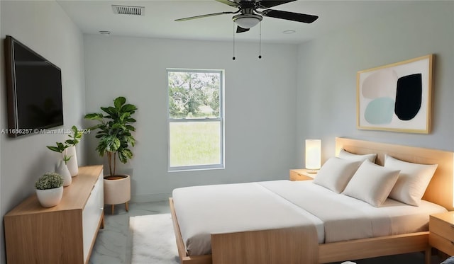 bedroom featuring ceiling fan