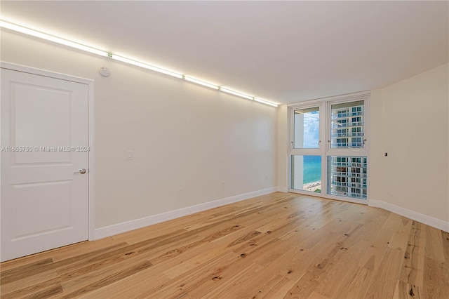 empty room featuring light hardwood / wood-style flooring