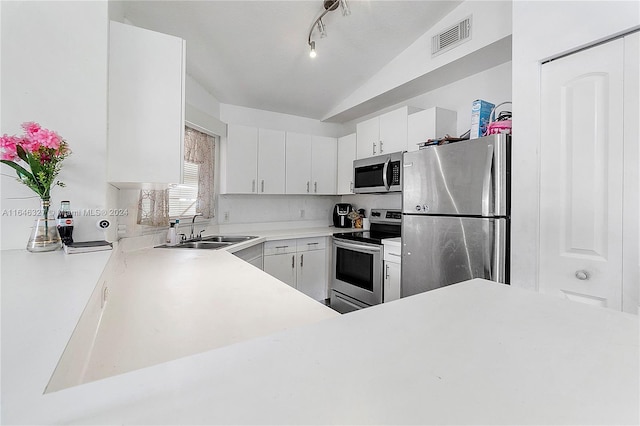 2828 Stoneway Ln Unit A, Fort Pierce, FL 34982 - photo 10