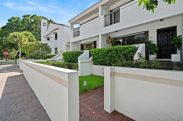 2600 Cardena St Unit 11, Coral Gables, FL 33134 - view of patio