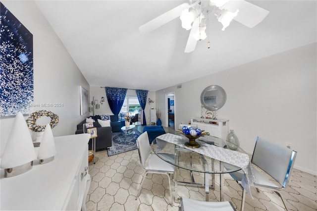 dining space with ceiling fan