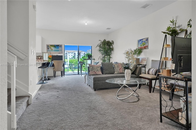 living room with carpet