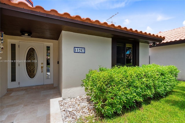 view of doorway to property