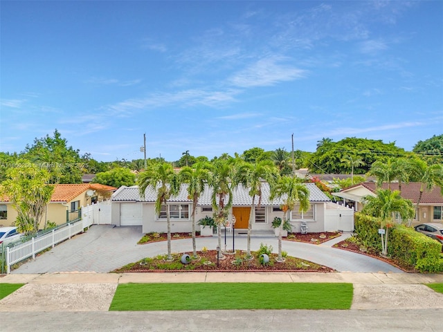 view of mediterranean / spanish-style house