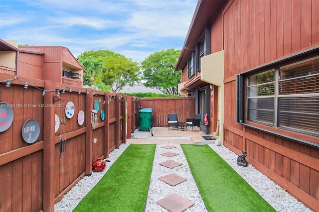 view of yard with a patio