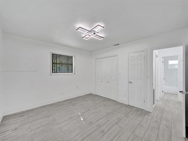 empty room featuring light hardwood / wood-style flooring