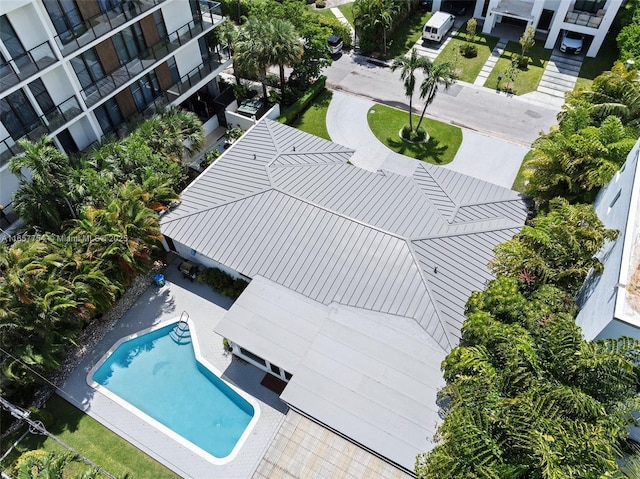 3551 E Glencoe St, Miami, FL 33133 - view from above of property with a pool