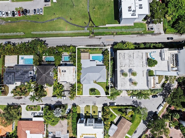 drone / aerial view featuring a residential view