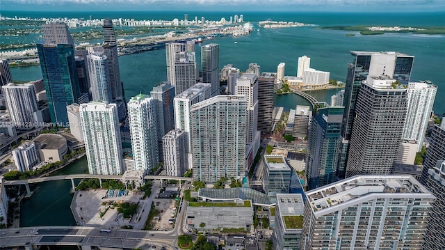 68 SE 6th St Unit 3706, Miami, FL 33131 - aerial view of property and surrounding area featuring a large body of water and nearby urban area