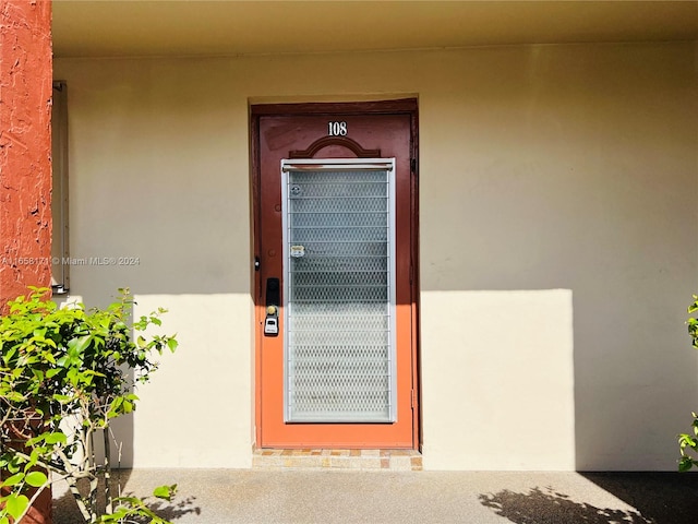 view of entrance to property