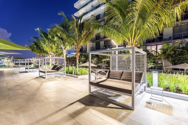 view of patio / terrace featuring an outdoor hangout area