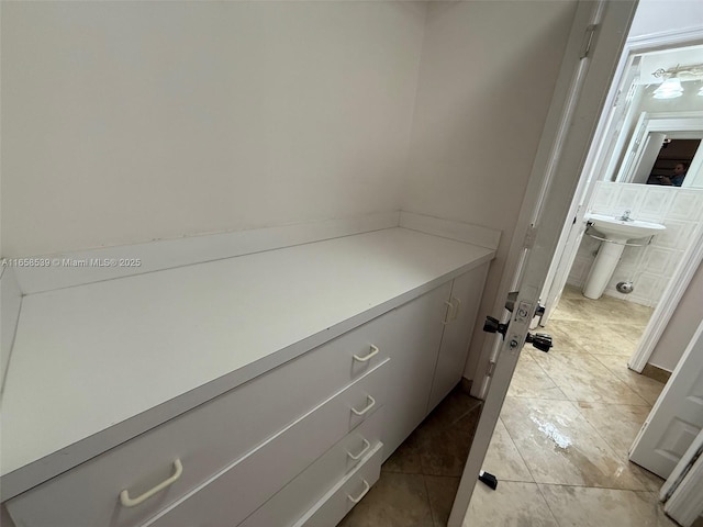 bathroom featuring tile patterned floors