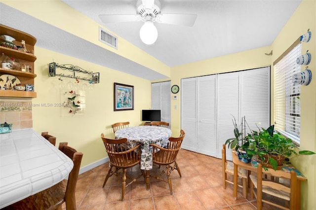 dining room with ceiling fan