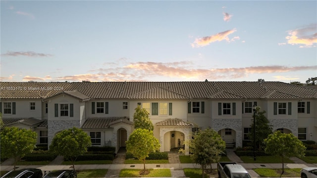 view of mediterranean / spanish home