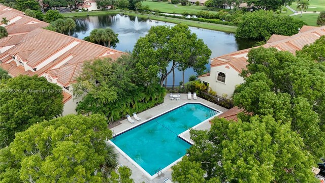 3507 Emerald Oaks Dr Unit 1804, Hollywood, FL 33021 - aerial view with a water view