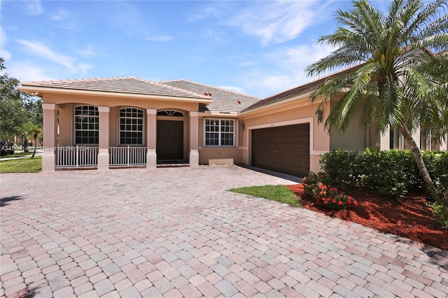 view of front of home featuring a garage