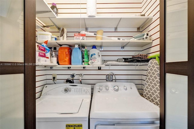 washroom with washer and clothes dryer