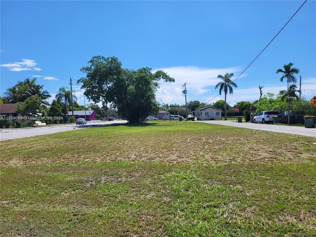 Listing photo 3 for SW 6th Ct, Homestead FL 33030