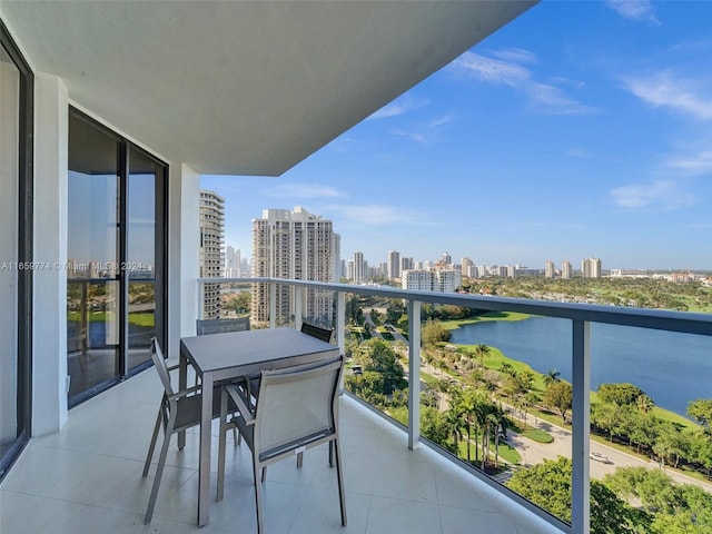 20281 E Country Club Dr Unit 1609, Aventura, FL 33180 - photo 3