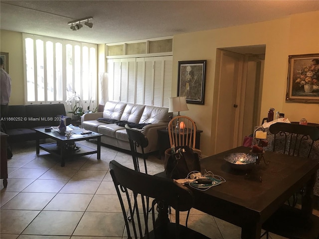 200 172nd St Unit 207, Sunny Isles Beach, FL 33160 - living area with light tile patterned floors