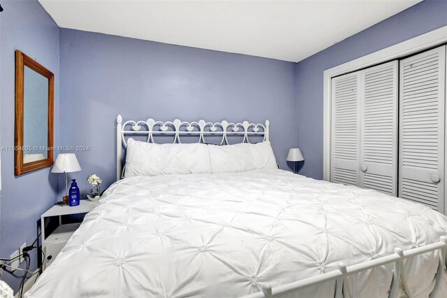 380 E 45th St, Hialeah, FL 33013 - bedroom with a closet