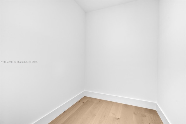 7001 SW 71st Ave, Miami, FL 33143 - unfurnished room with baseboards and light wood finished floors