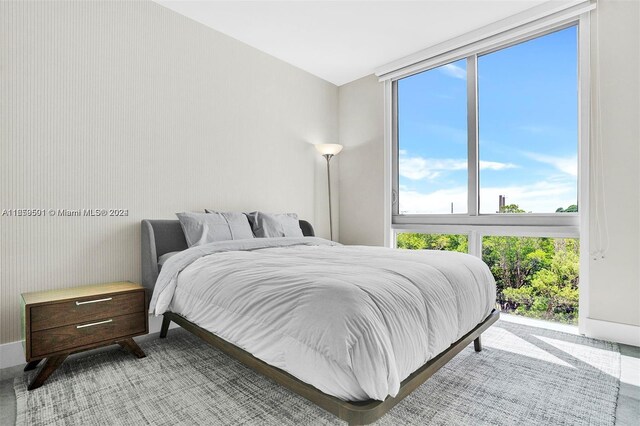 16385 Biscayne Blvd Unit 421, North Miami Beach, FL 33160 - bedroom with multiple windows