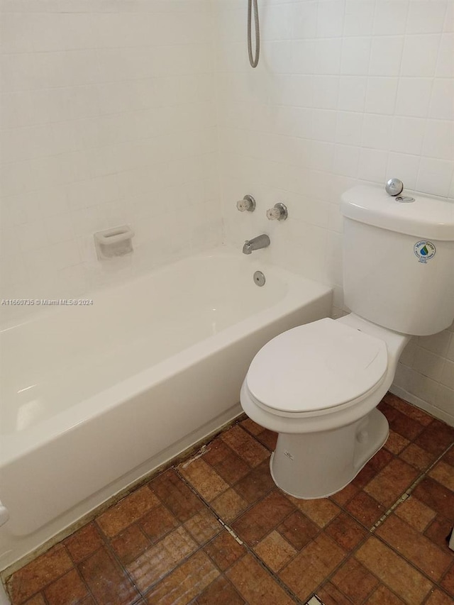1230 W 54th St Unit 216A, Hialeah, FL 33012 - full bath with toilet and  shower combination