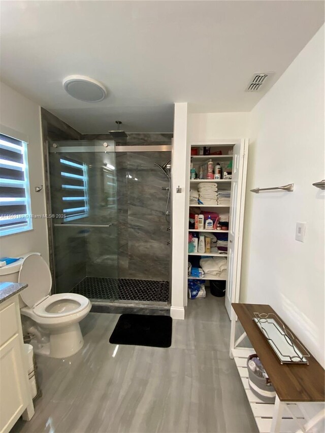 laundry room with light tile patterned floors