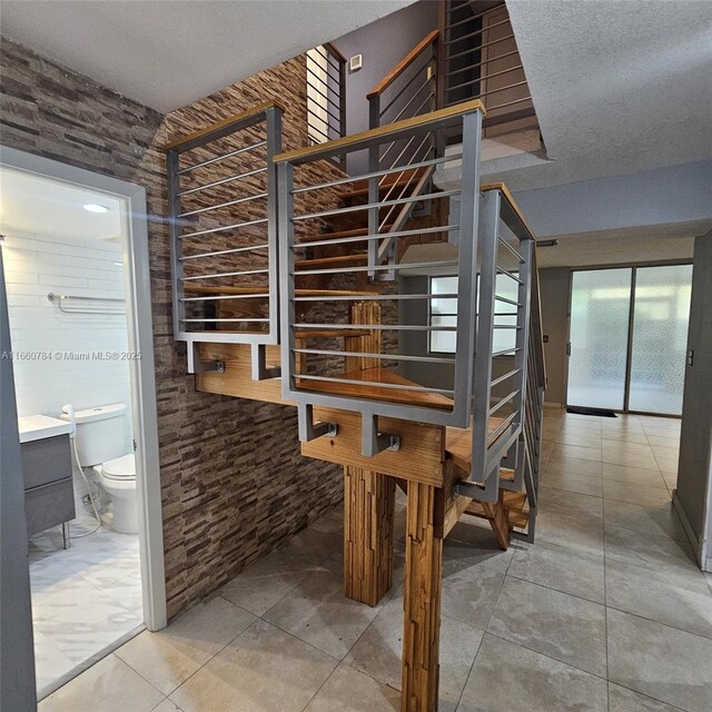 1182 W 37th Ter Unit 11, Hialeah, FL 33012 - view of staircase