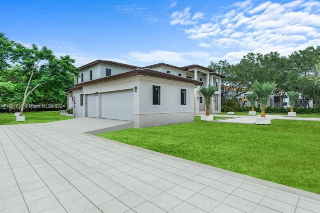 view of front of house with a front yard