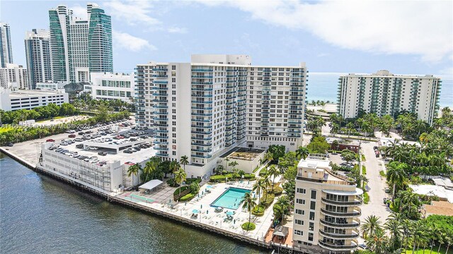 bird's eye view featuring a water view