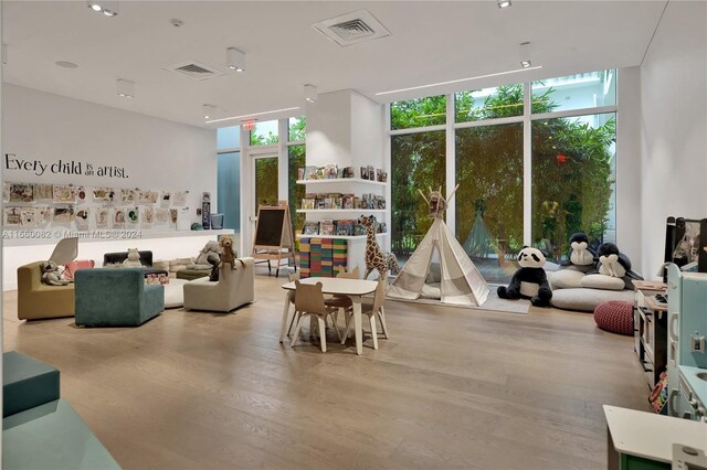 4701 N Meridian Ave Unit 510, Miami Beach, FL 33140 - common area featuring floor to ceiling windows