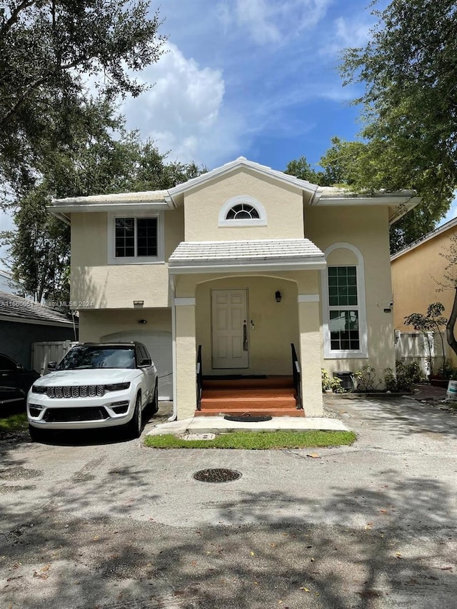 view of front of property