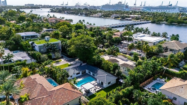 bird's eye view with a water view