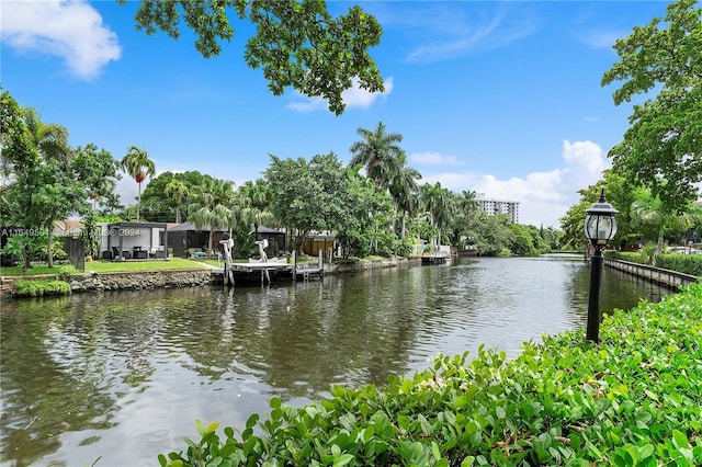 620 Tennis Club Dr Unit 111, Fort Lauderdale, FL 33311 - property view of water