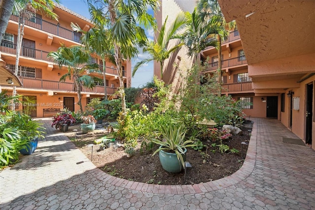 620 Tennis Club Dr Unit 111, Fort Lauderdale, FL 33311 - view of surrounding community
