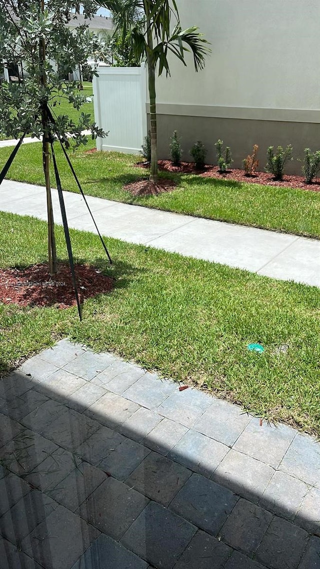 view of yard featuring fence