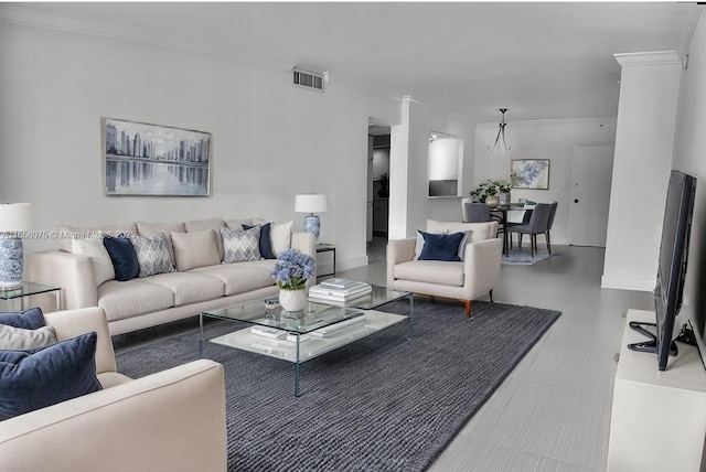 5600 Collins Ave Unit 15B, Miami Beach, FL 33140 - living room with baseboards