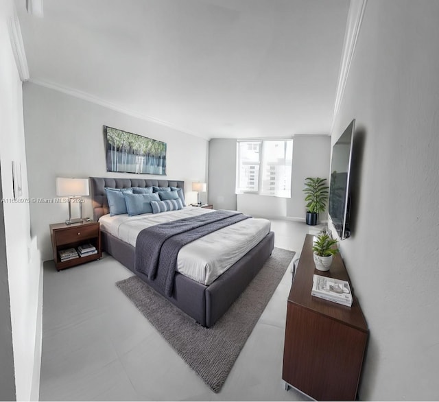 5600 Collins Ave Unit 15B, Miami Beach, FL 33140 - bedroom with ornamental molding