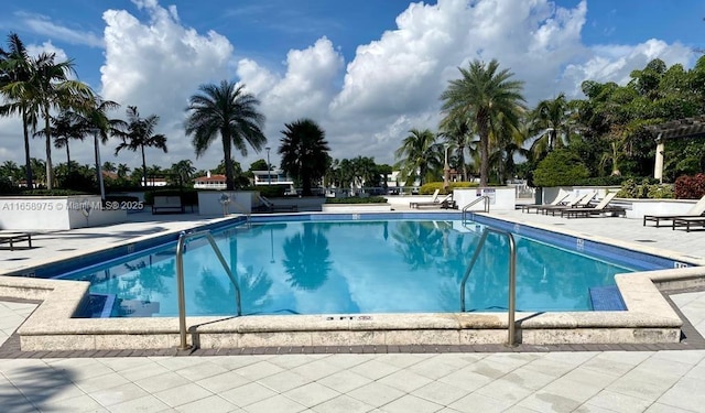 5600 Collins Ave Unit 15B, Miami Beach, FL 33140 - community pool with a patio area