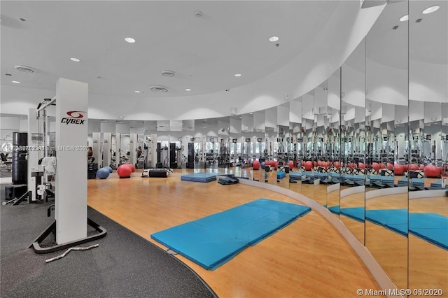 5600 Collins Ave Unit 15B, Miami Beach, FL 33140 - workout area featuring recessed lighting