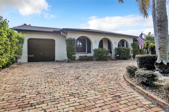 view of front of house featuring a garage