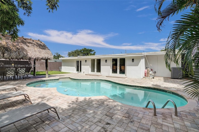 1910 N Hibiscus Dr, North Miami, FL 33181 - photo 48